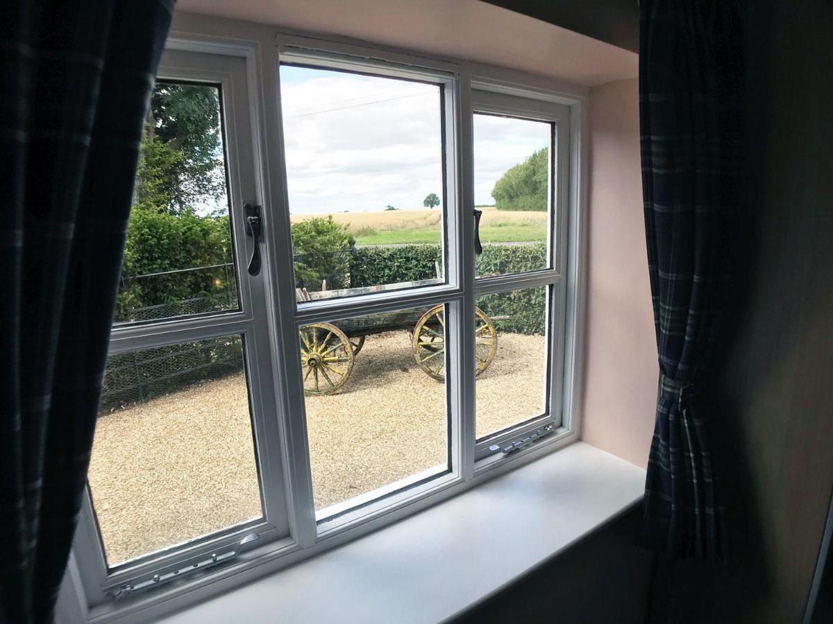 Piglets Boutique Country Stay - Winner Best B&B And Guest House Of The Year - Visitengland 2023 サフロン・ワルデン エクステリア 写真